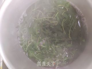 凉拌马兰的做法步骤：2