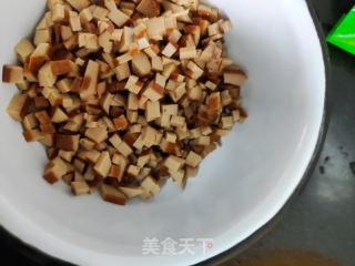 凉拌马兰的做法步骤：4