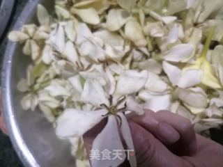 炒栀子花的做法步骤：1