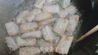 糖醋带鱼的做法步骤：5