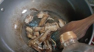 糖醋带鱼的做法步骤：9