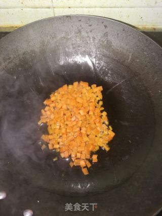 鸡蛋炒饭的做法步骤：4