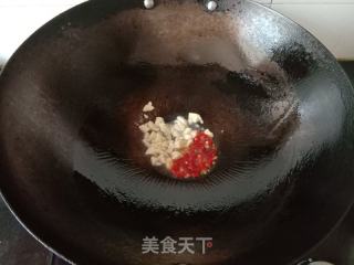 香菜炒香干的做法步骤：2