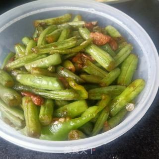 豆角炒肉的做法