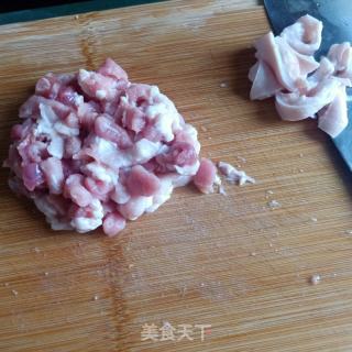 豆角炒肉的做法步骤：2