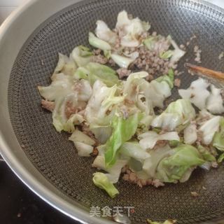 肉末炒甘蓝的做法步骤：8