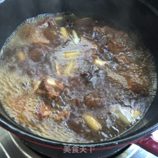 家常焖烧排骨的做法步骤：5