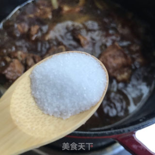 家常焖烧排骨的做法步骤：7