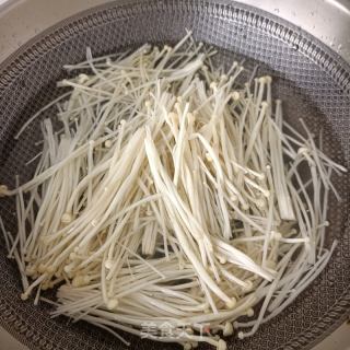 黄瓜彩椒拌精肉的做法步骤：7