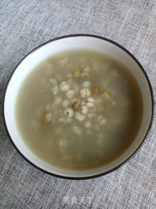 绿豆薏米粥的做法步骤：4