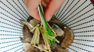 香煎蒜蓉虾的做法步骤：4
