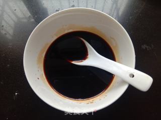 酱油荷包蛋的做法步骤：2