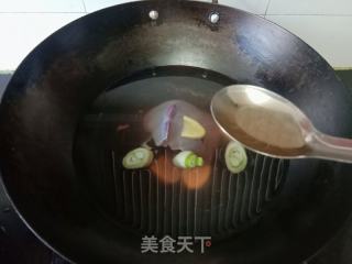 酱卤牛肝的做法步骤：1
