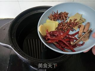 酱卤牛肝的做法步骤：2