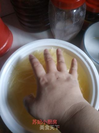 炒土豆丝的做法步骤：3