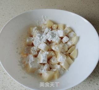 焦香土豆的做法步骤：5