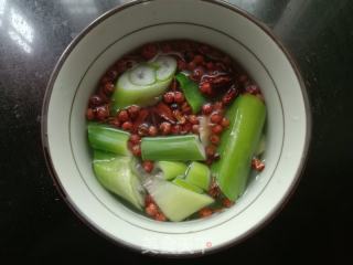 猪肉粉条煎包的做法步骤：2