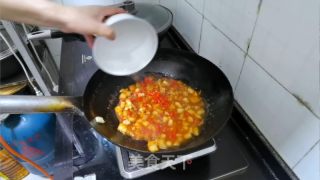 蒜汁捞面的做法步骤：8
