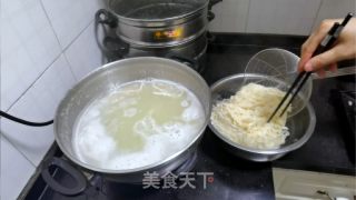 蒜汁捞面的做法步骤：10