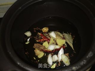 酱香牛肉的做法步骤：3