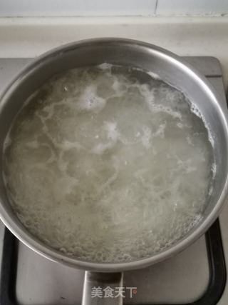 豆芽牛肉炒米粉的做法步骤：5