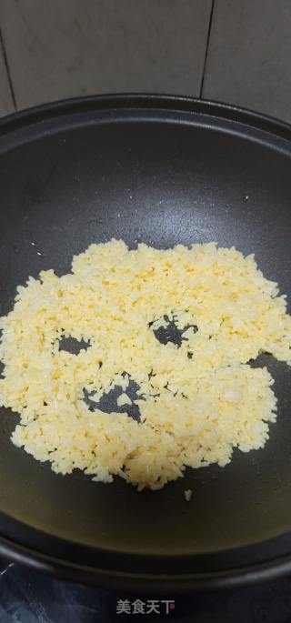 虾仁蛋炒饭的做法步骤：8