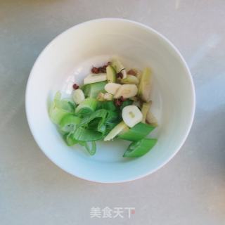 双椒烧带鱼的做法步骤：7