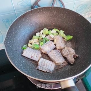 双椒烧带鱼的做法步骤：9
