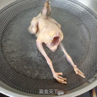 天麻鸽子汤的做法步骤：5