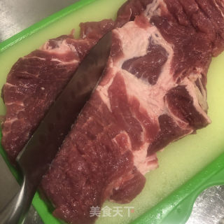 咖喱牛肉饭的做法步骤：1
