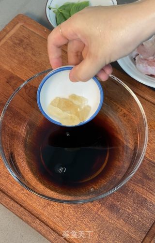 三杯鸡的做法步骤：4