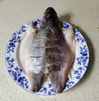 清蒸鲈魚的做法步骤：7