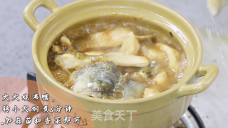 鲈鱼煲的做法步骤：4
