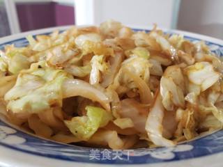 包菜炒洋葱的做法