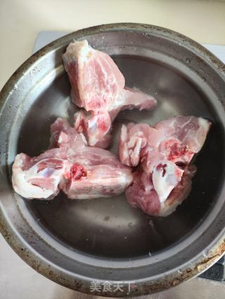 茯陈二冬龙骨汤的做法步骤：1