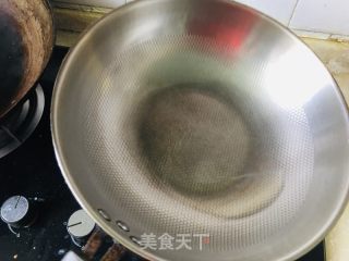 荷兰豆炒百合银杏果的做法步骤：5
