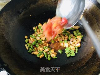鸡肉炒疙瘩的做法步骤：8
