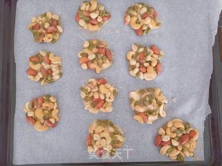 综合坚果脆饼的做法步骤：8