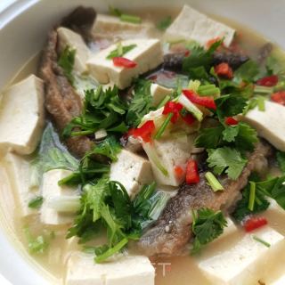 泥鳅炖豆腐的做法步骤：9
