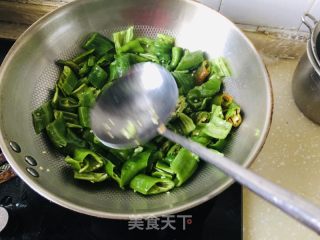 豆豉烧青椒的做法步骤：3