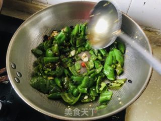 豆豉烧青椒的做法步骤：10