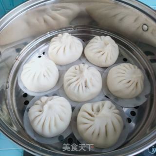 茄子猪肉包子的做法步骤：11