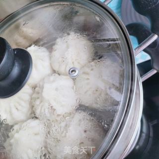 茄子猪肉包子的做法步骤：12