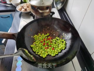 虾仁猪心烧毛豆的做法步骤：18