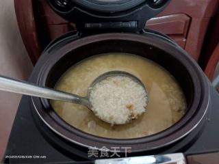 沙虫干贝刀鳅黄鳝粥的做法步骤：7