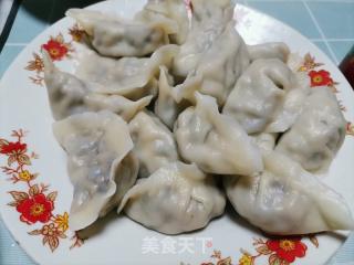 家常香菇木耳水饺的做法步骤：8