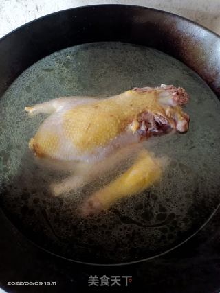 白切鸭肉的做法步骤：3