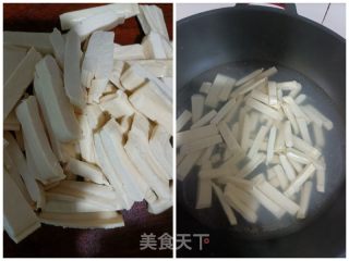 青椒炒豆腐干的做法步骤：1