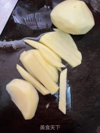 虎皮青椒土豆的做法步骤：2