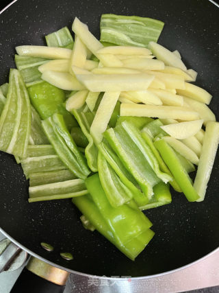 虎皮青椒土豆的做法步骤：4